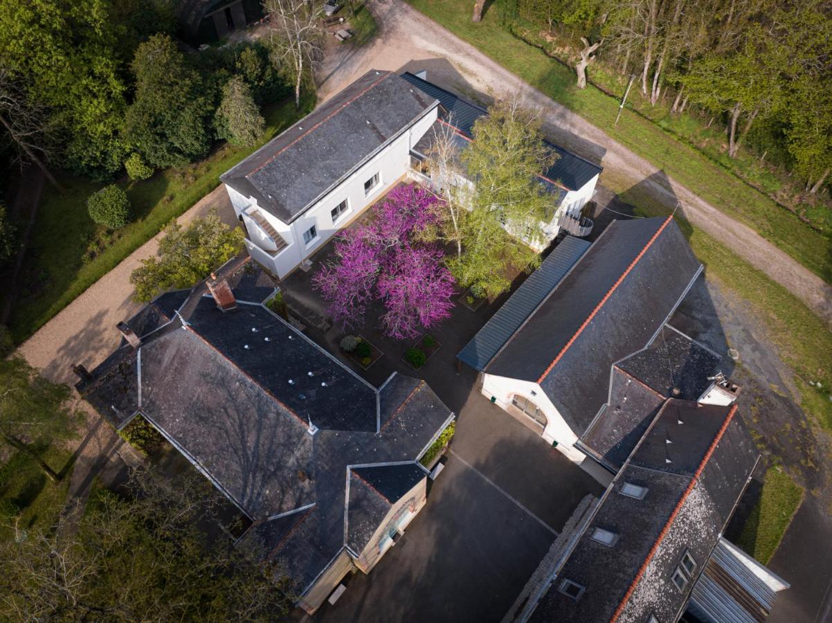 Institut Bois Robert Hotel Bécon-les-Granits Eksteriør billede