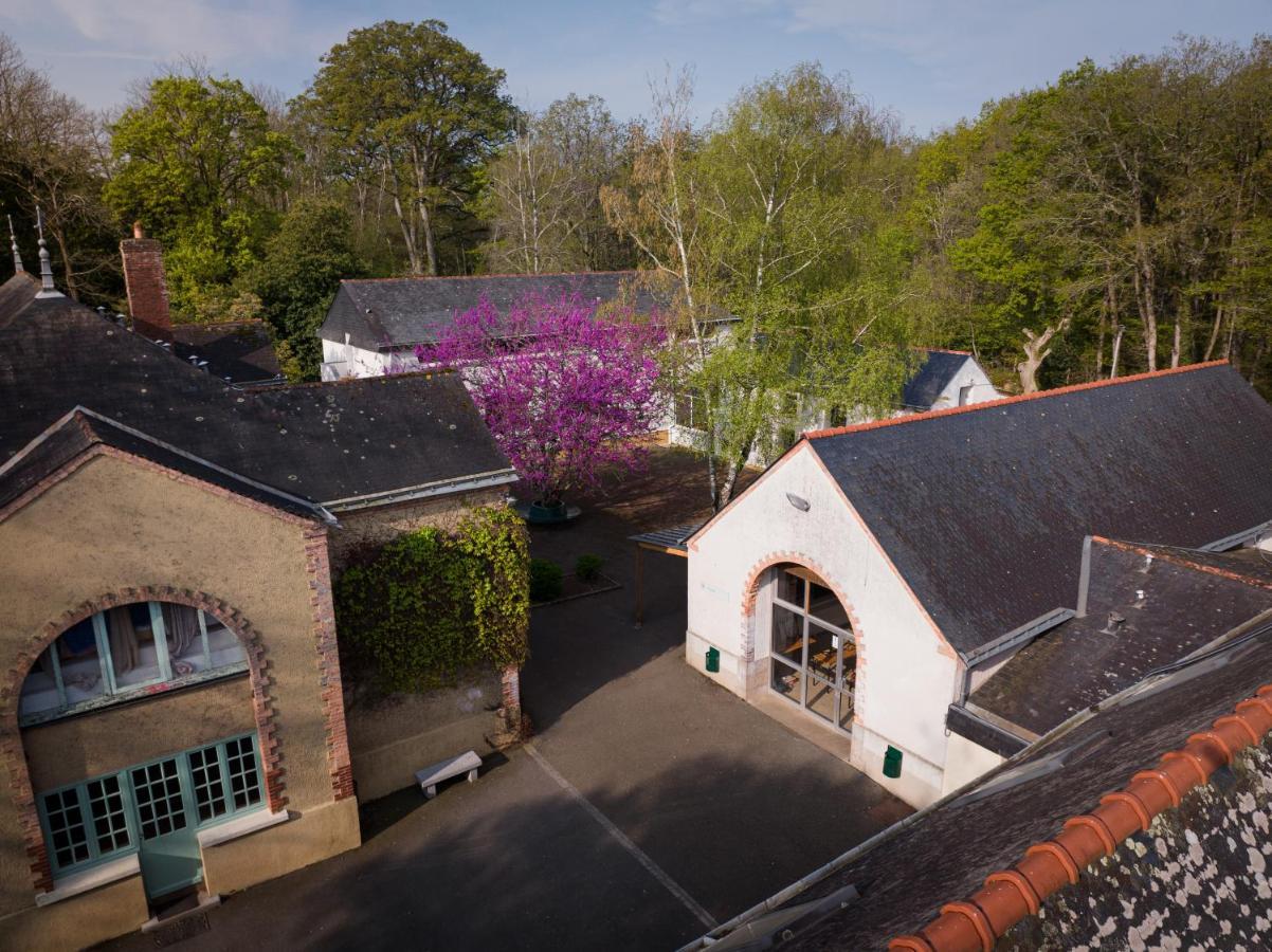 Institut Bois Robert Hotel Bécon-les-Granits Eksteriør billede
